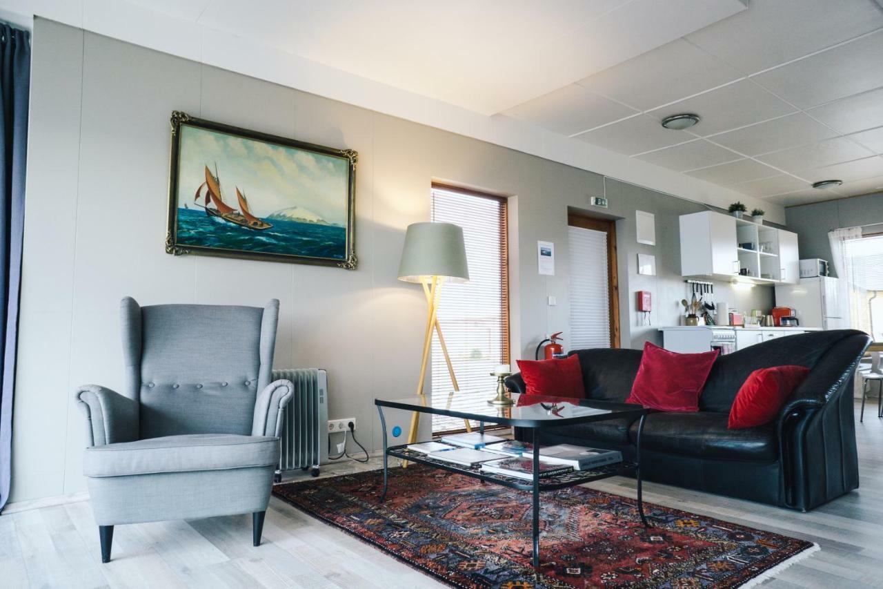 Kleifar: Ocean View Apartment Хелисандур Екстериор снимка